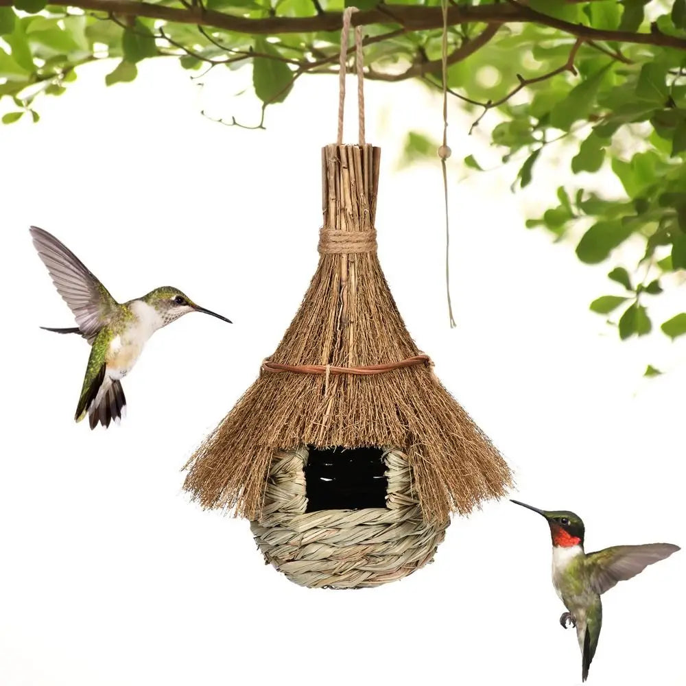 Hand-Woven Grass Bird House – Cozy Shelter for Birds